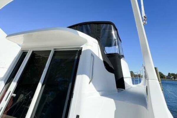 LOVIN  LIFE 35ft Carver Yacht For Sale