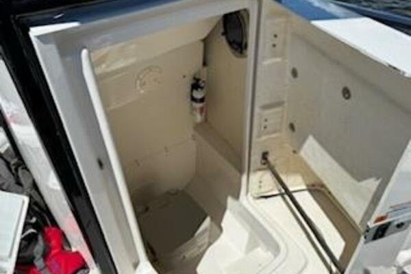 24ft Robalo Yacht For Sale