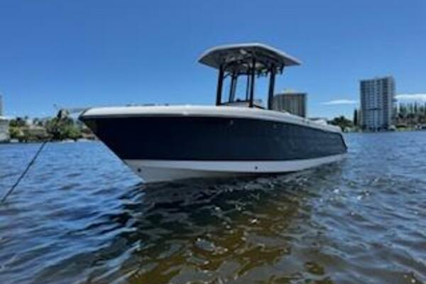 24ft Robalo Yacht For Sale
