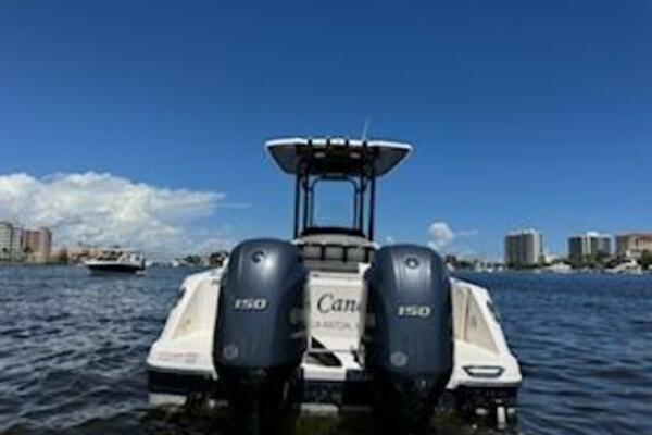 24ft Robalo Yacht For Sale