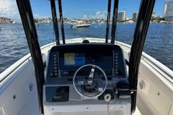 24ft Robalo Yacht For Sale