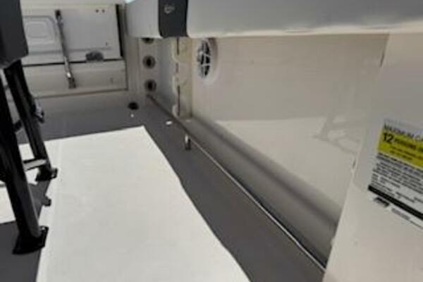 24ft Robalo Yacht For Sale