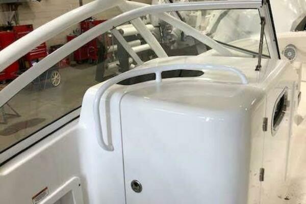 24ft Edgewater Yacht For Sale