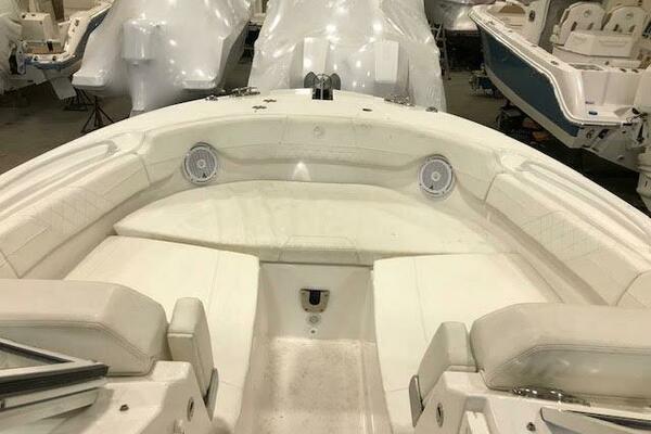 24ft Edgewater Yacht For Sale