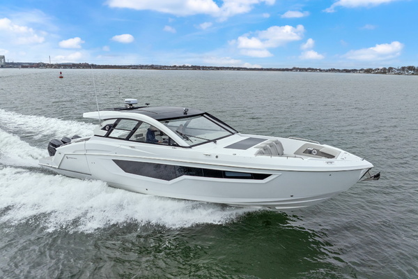 50-ft-Cruisers Yachts-2026-50GLS OB-Quincy Massachusetts United States yacht for sale