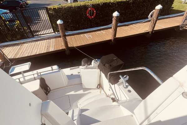 1997 CARVER YACHTS 50