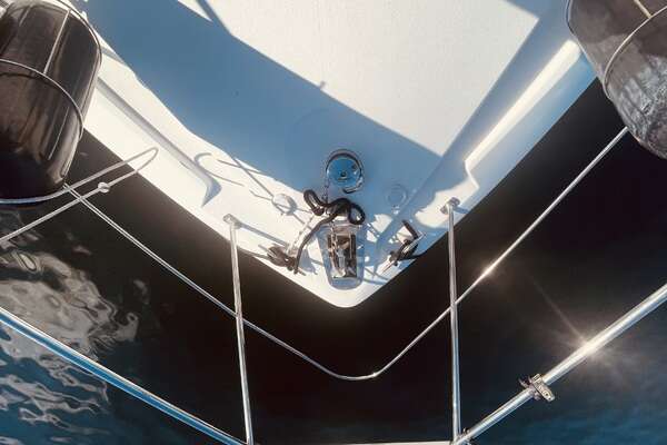 1997 CARVER YACHTS 50