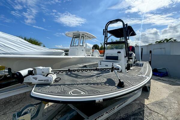 23ft Tidewater Yacht For Sale