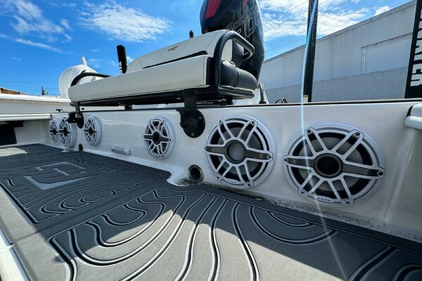 23ft Tidewater Yacht For Sale