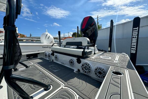 23ft Tidewater Yacht For Sale