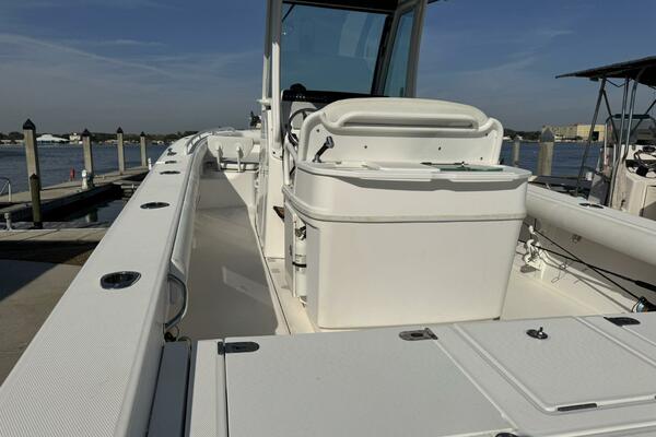 27ft Everglades Yacht For Sale