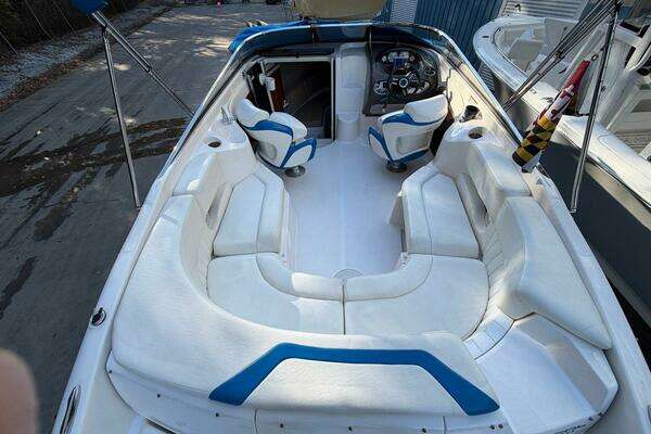 Photo of the 2008 Regal 2450 Cuddy