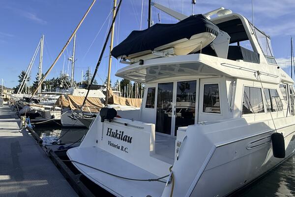 Hukilau 48ft Navigator Yacht For Sale
