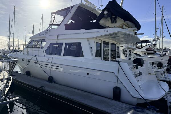 Hukilau 48ft Navigator Yacht For Sale