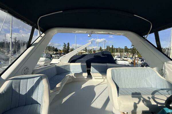 Navigator 4800 Yacht For Sale