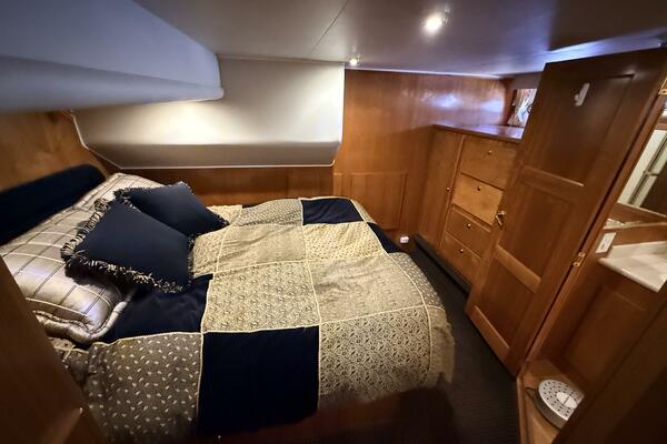 Hukilau 48ft Navigator Yacht For Sale