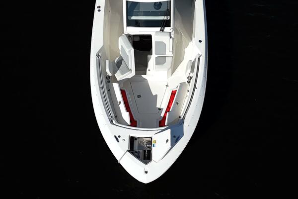 28ft Pursuit Yacht For Sale