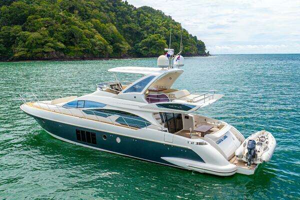 Azimut 64 Fly Yacht For Sale