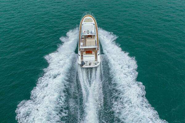 Azimut 64 Fly Yacht For Sale