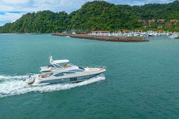 Azimut 64 Fly Yacht For Sale