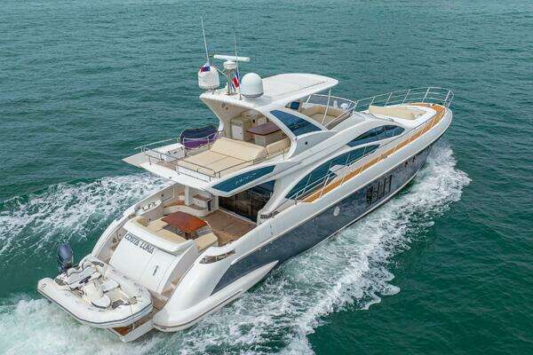 Azimut 64 Fly Yacht For Sale