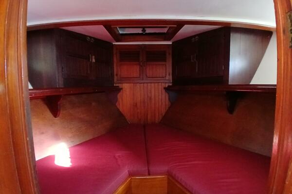 Lady Bella 45ft Hardin Yacht For Sale