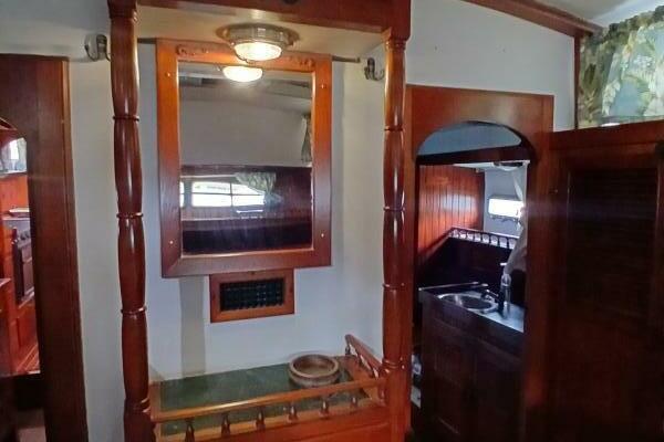 Lady Bella 45ft Hardin Yacht For Sale