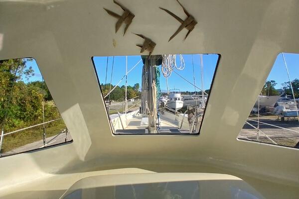 Lady Bella 45ft Hardin Yacht For Sale