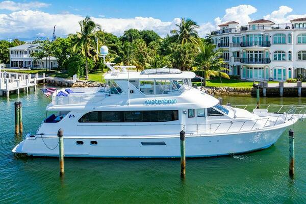 WATER BORN 75ft Hatteras Yacht For Sale
