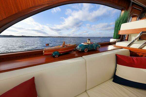 Vicem 58 Classic Yacht For Sale