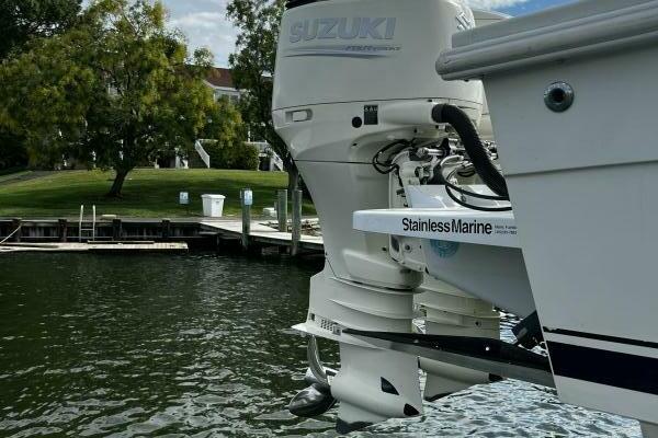 33ft Avanti Yacht For Sale