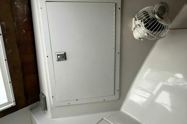 33ft Avanti Yacht For Sale