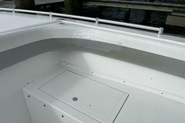 33ft Avanti Yacht For Sale