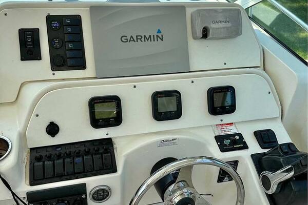 29ft Wellcraft Yacht For Sale