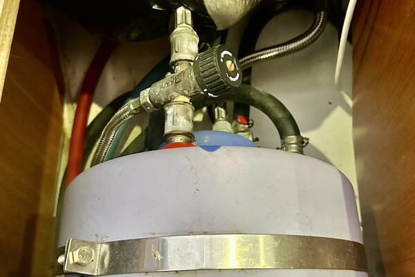 37ft Beneteau Yacht For Sale