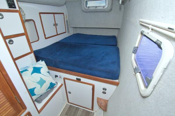 Scout 40ft Manta Yacht For Sale