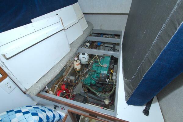 Scout 40ft Manta Yacht For Sale