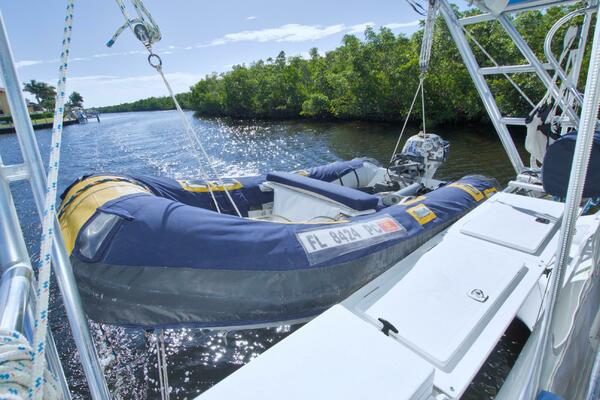 Scout 40ft Manta Yacht For Sale