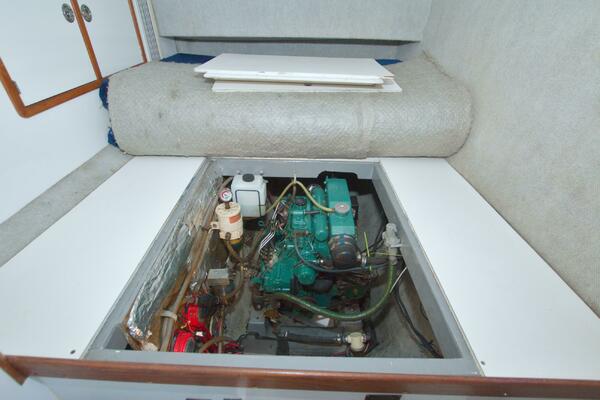 Scout 40ft Manta Yacht For Sale