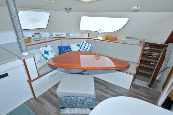 Scout 40ft Manta Yacht For Sale