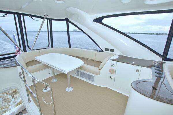 Meridian 441 Sedan Yacht For Sale