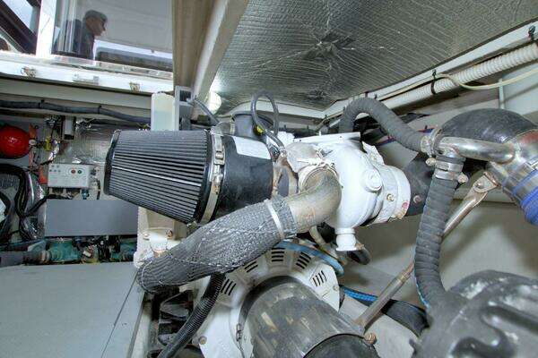 Meridian 441 Sedan Yacht For Sale