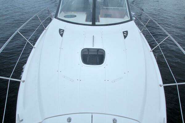 Meridian 441 Sedan Yacht For Sale