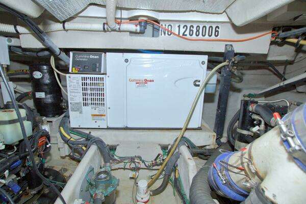 Meridian 441 Sedan Yacht For Sale