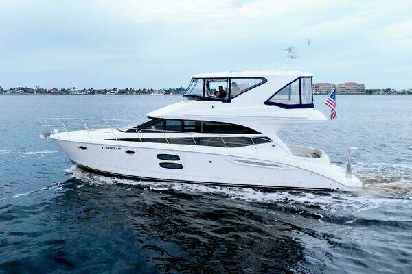 Meridian 441 Sedan Yacht For Sale