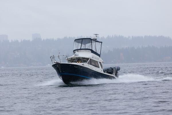 HALCYON 30ft Cutwater Yacht For Sale