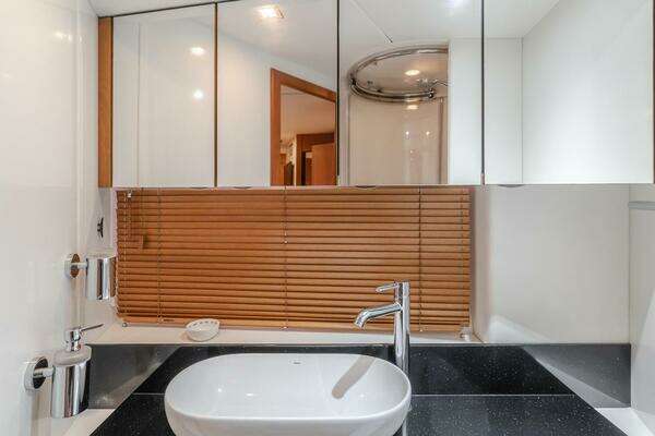 Sunseeker Portofino 48 Yacht For Sale