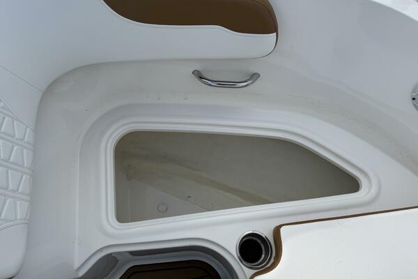 23ft Bayliner Yacht For Sale