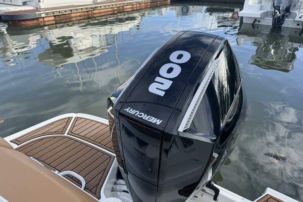 23ft Bayliner Yacht For Sale