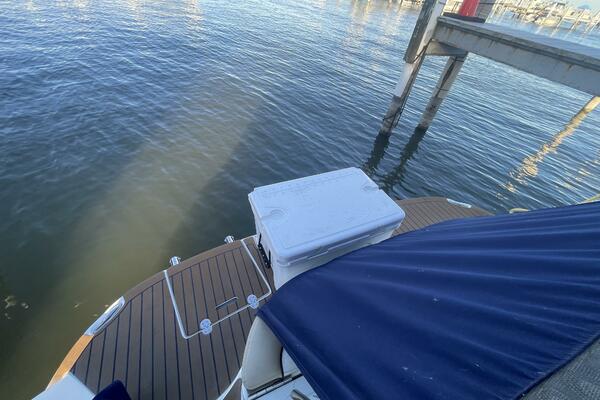 31ft Rinker Yacht For Sale